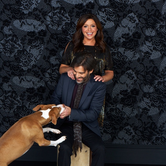 Welcome to my closet! - Picture 3 of 3